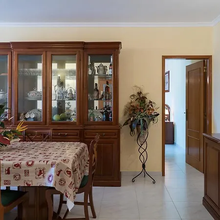 Apartman Akisol Armacao Pera Iris *